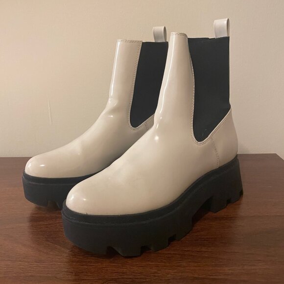 Open Edit White Lug Chelsea Boot - Picture 2 of 8